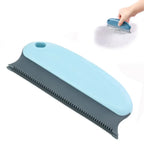 Pack Retour de balade : brosse anti-poils voiture